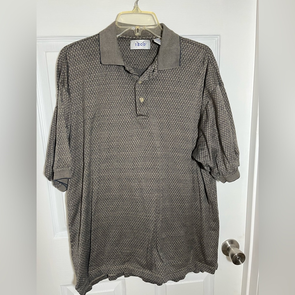 Izod Men's Patterned Polo Shirt in Tan and Black